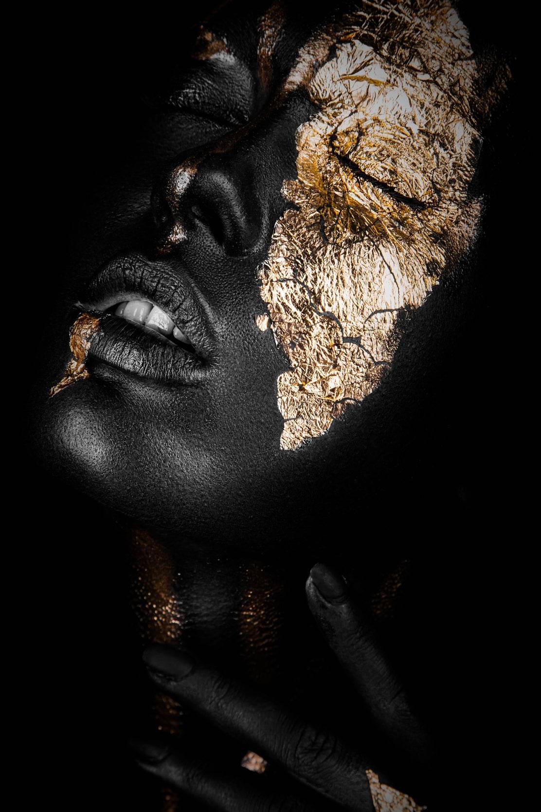 Black Woman Adorned With Gold Wall Art - beink online art store