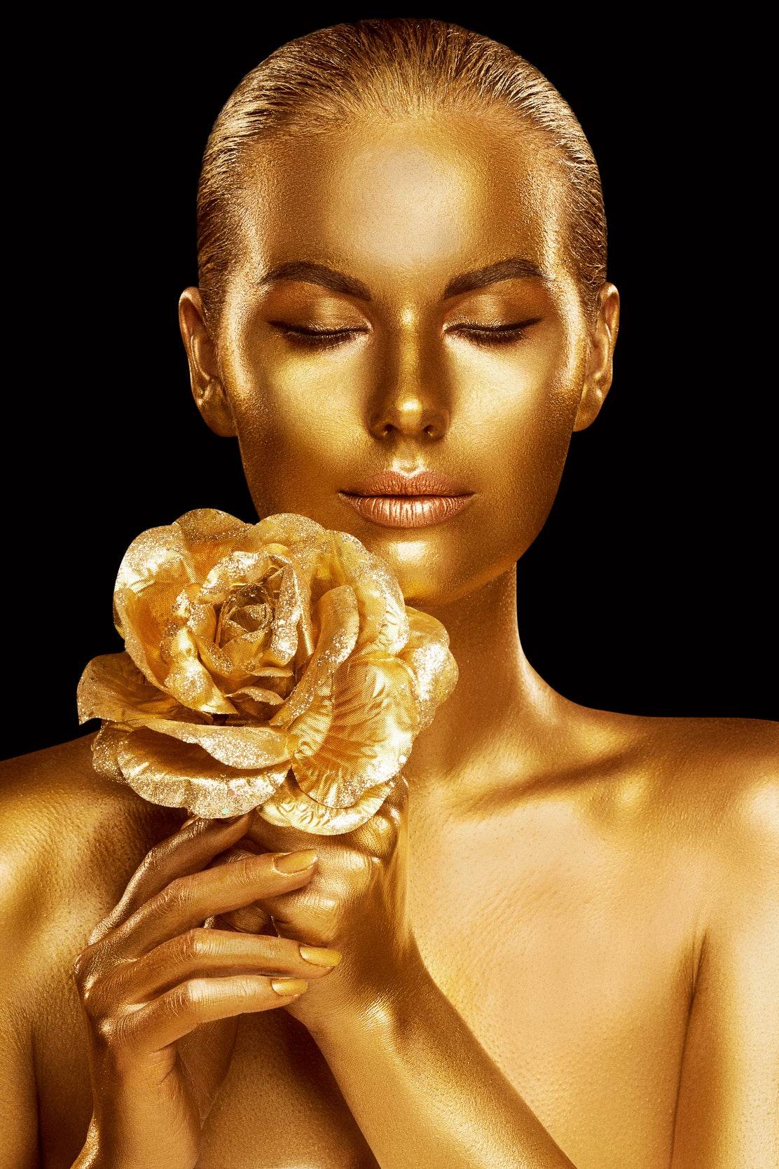 Golden Body Of a Woman With a Rose Wall Art - beink online art store