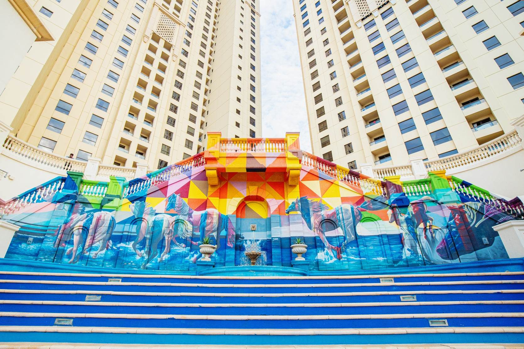 A Vibrant Cityscape Wall Art - beink online art store