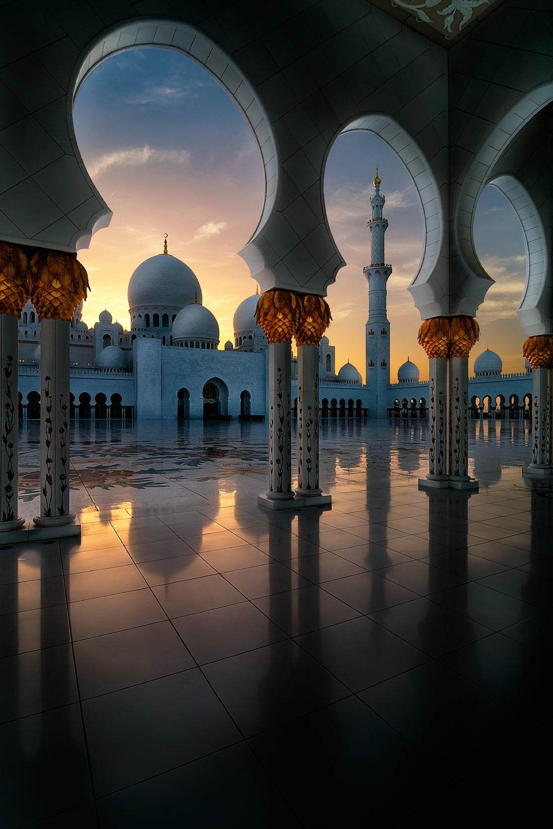 Gold Dusk at the Grand Mosque Wall Art - beink online art store