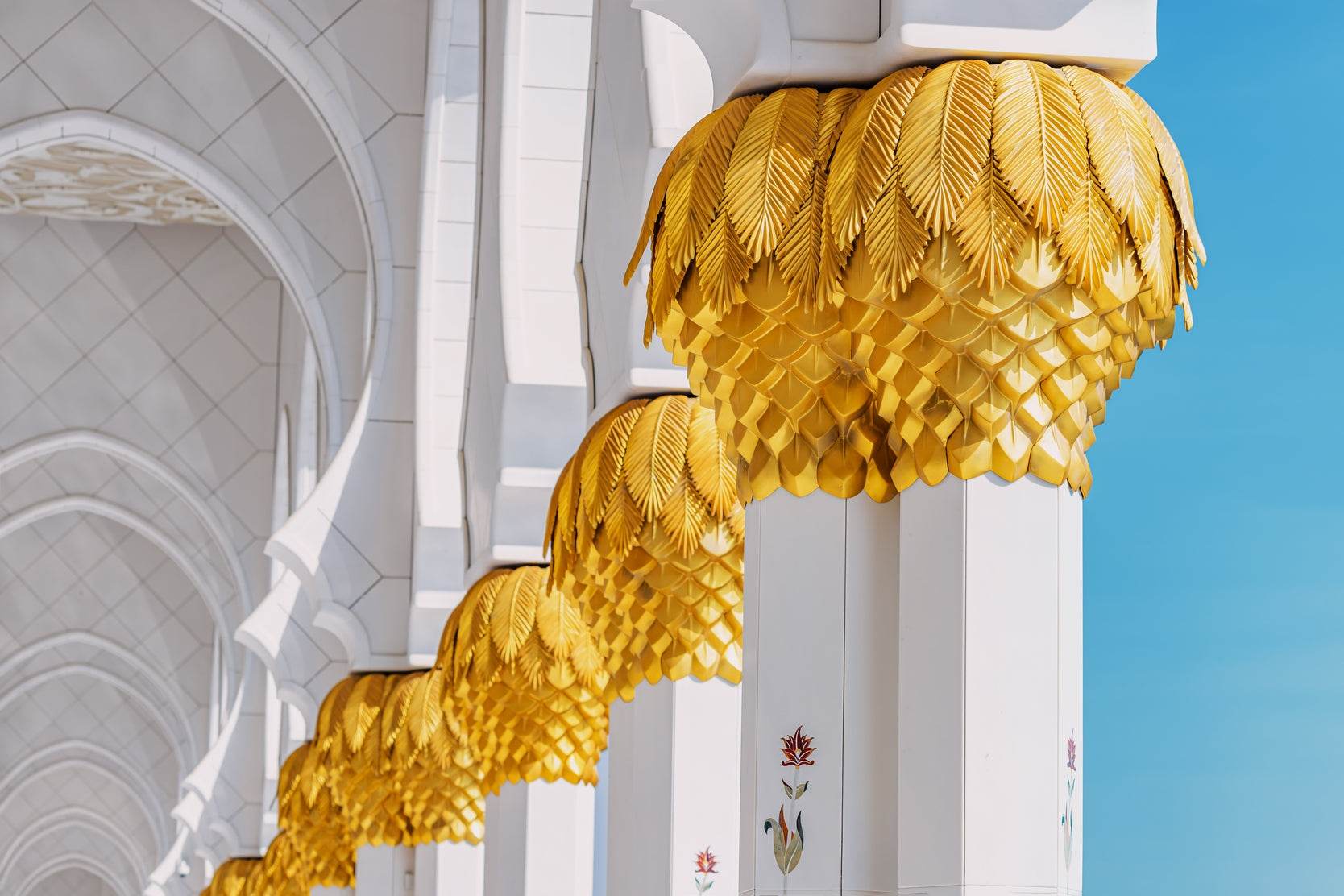 Elegant Golden Pillars Wall Art - beink online art store