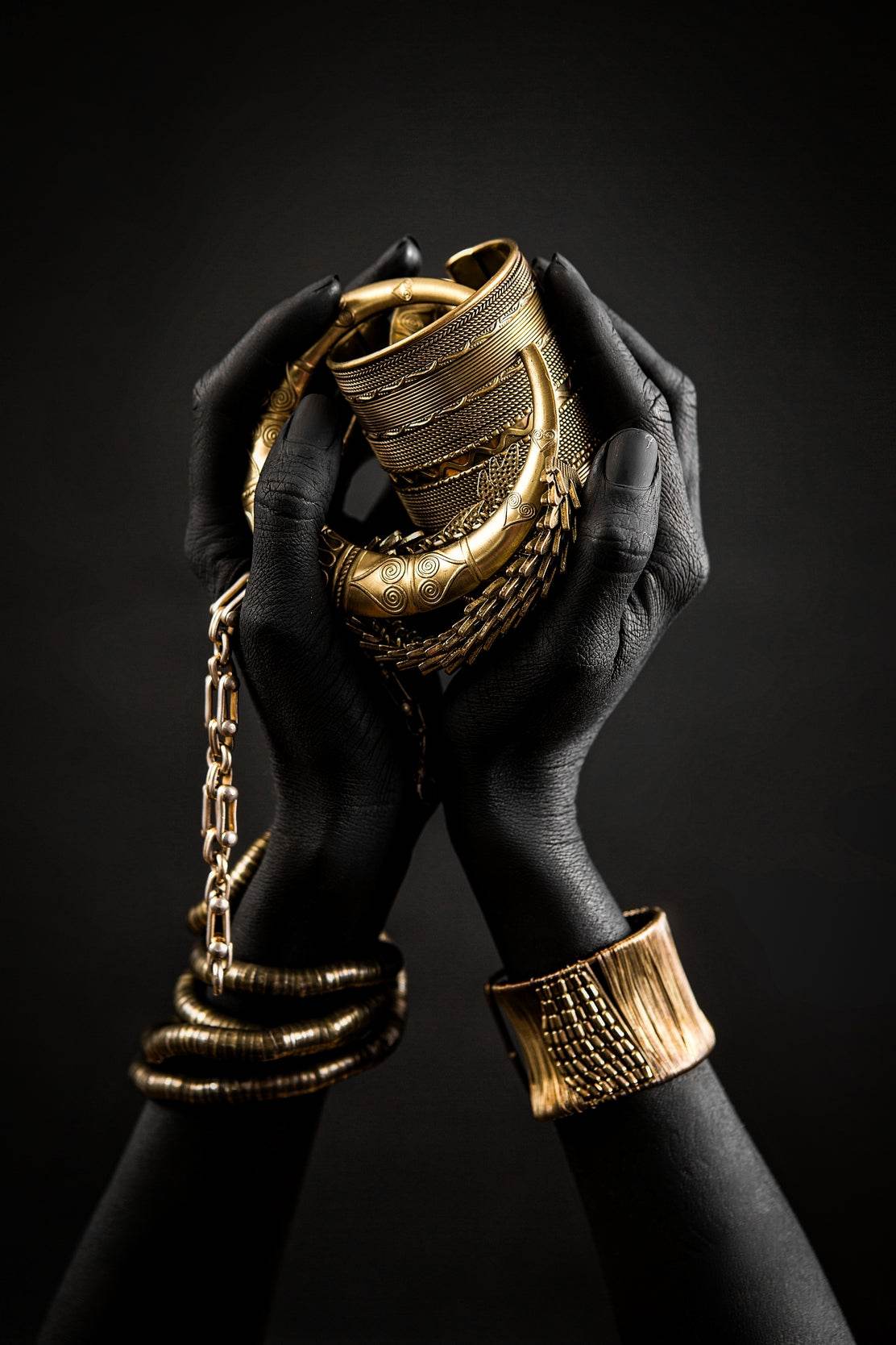 Black Hands Full of Gold Wall Art - beink online art store