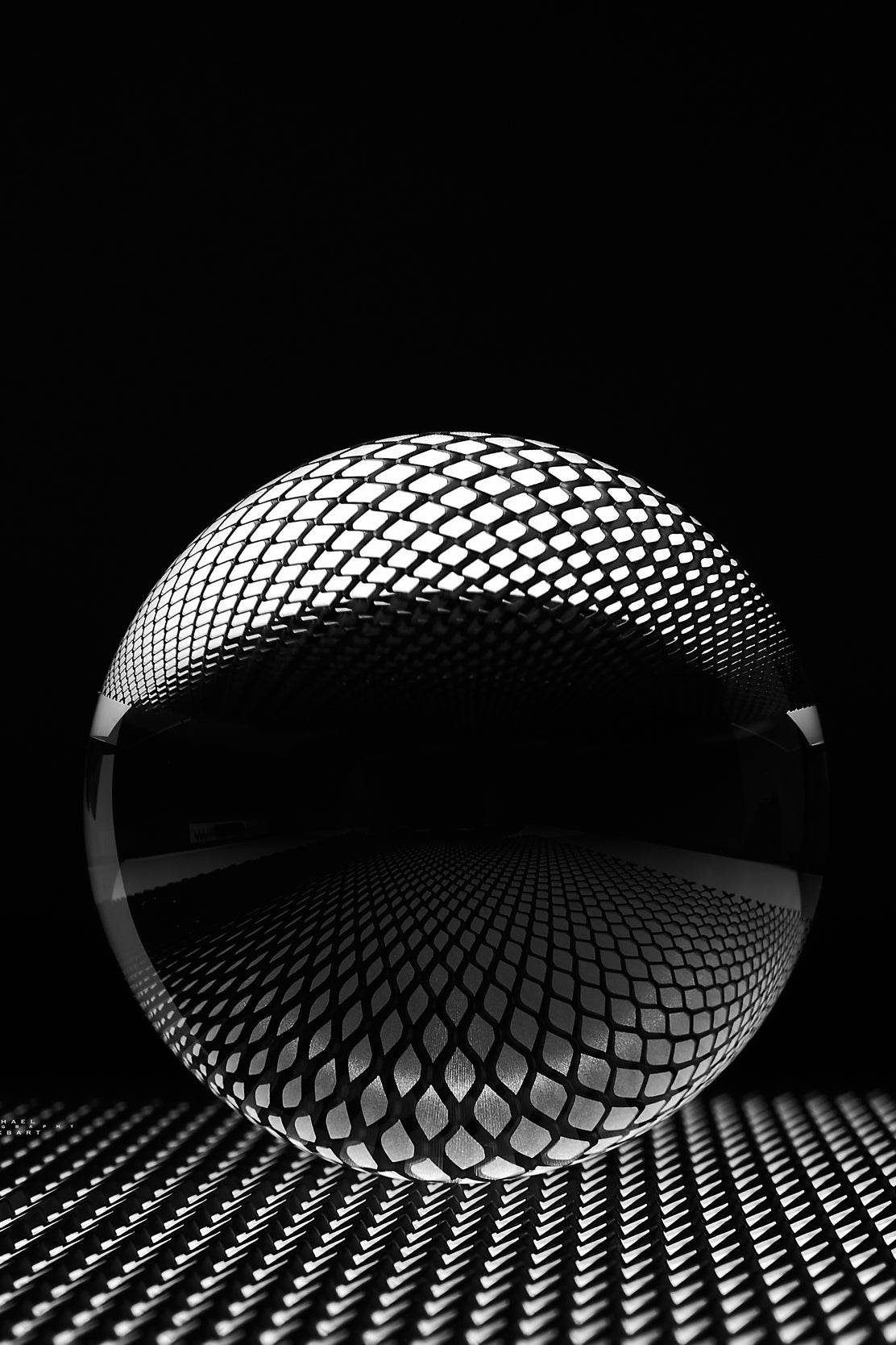 Lense Ball Black & White Wall Art - beink online art store