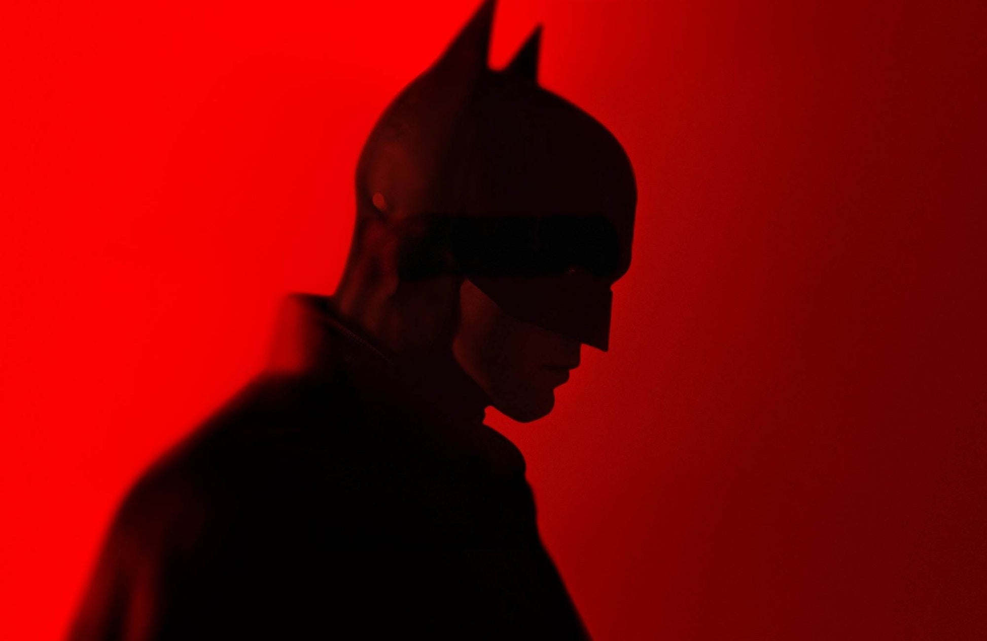 Batman with Red Background Wall Art - beink online art store