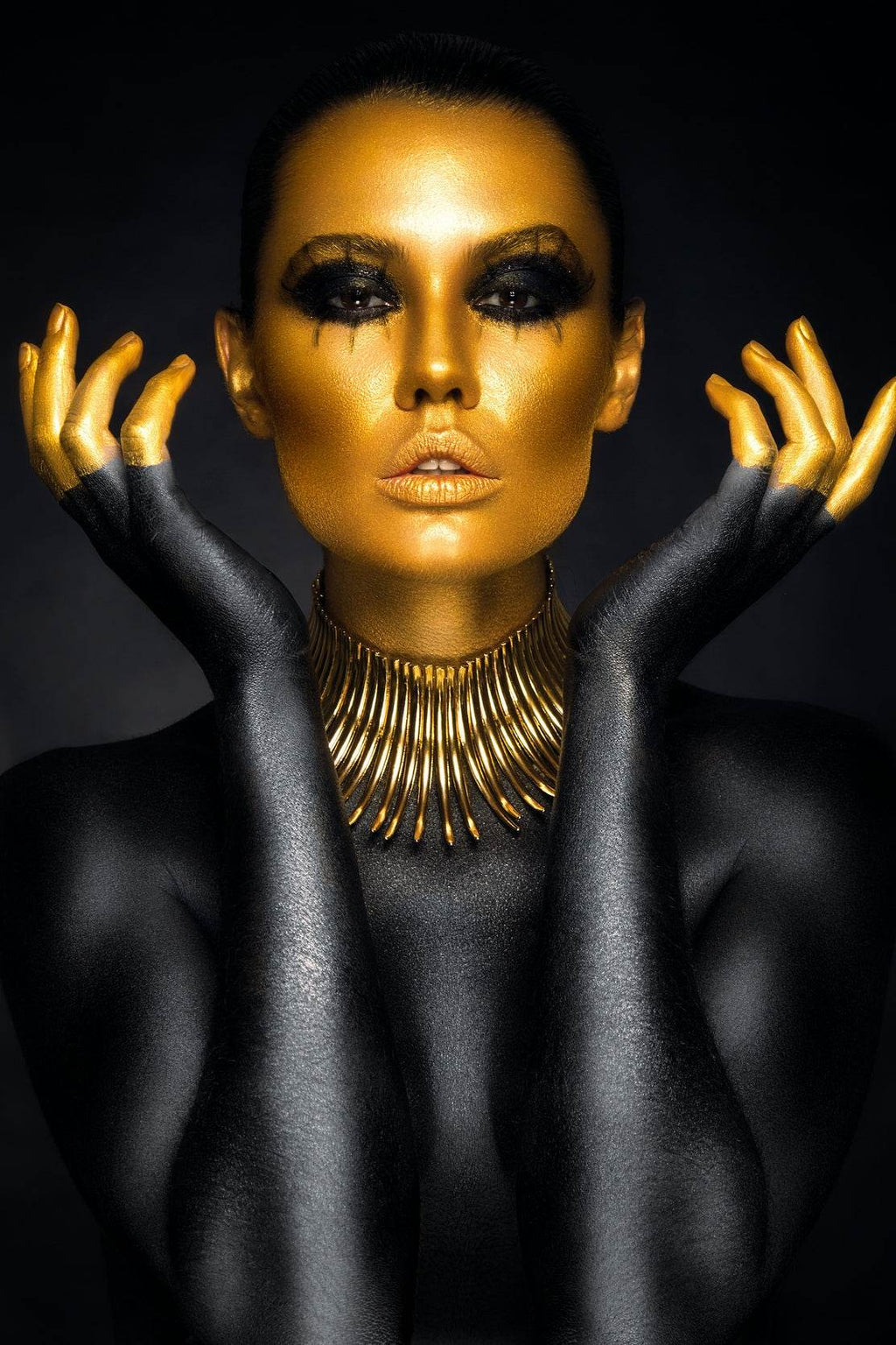 Golden Face Of a Woman Wall Art - beink online art store