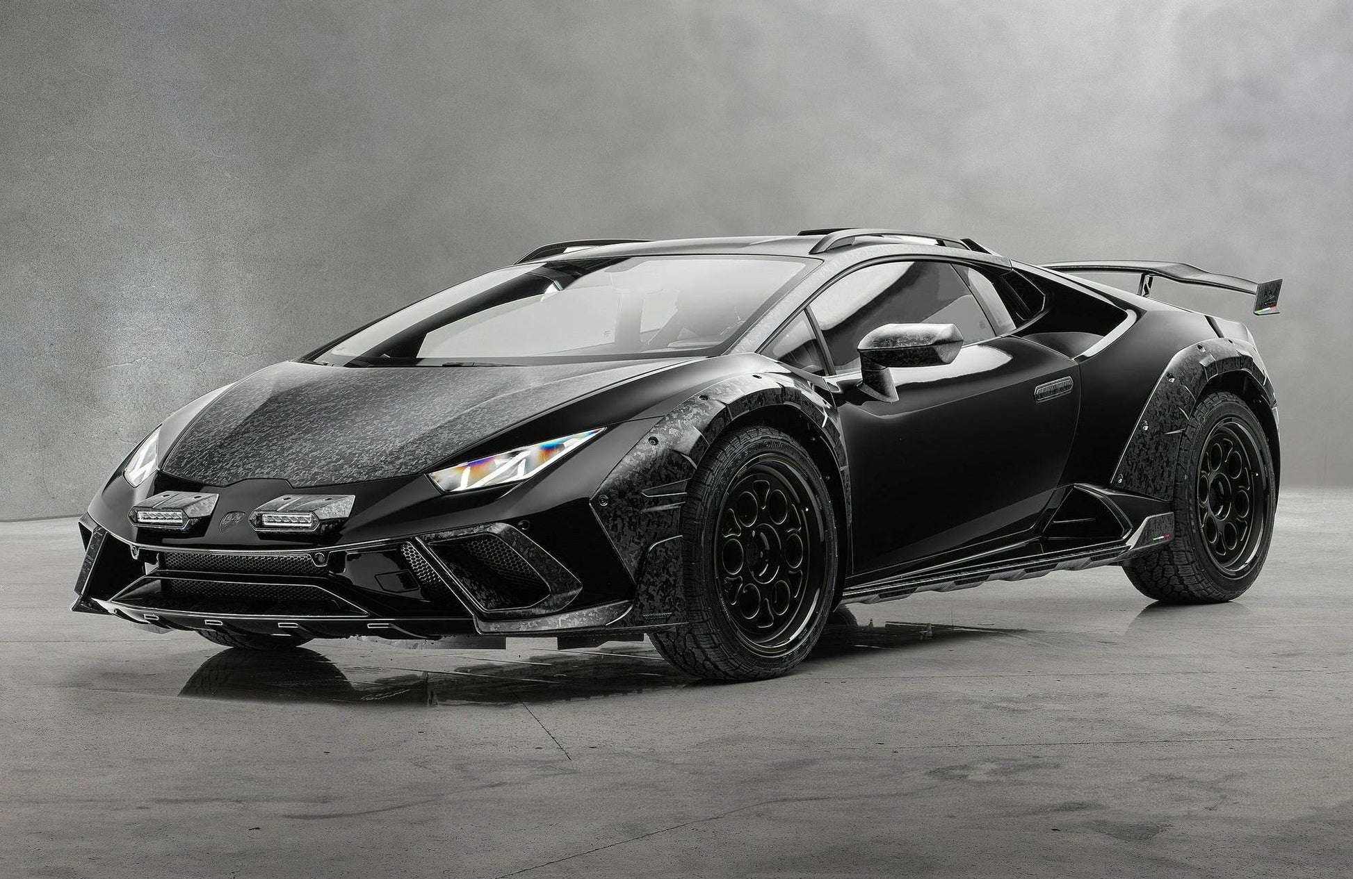 Lamborghini Huracan Black & White Wall Art - beink online art store