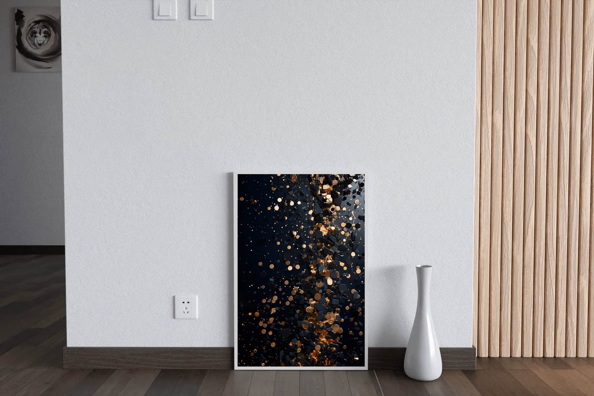 Closeup of goldpainted black surface - beink online art store