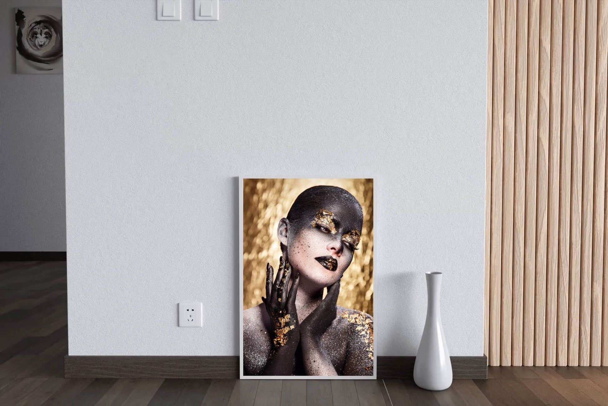 Female in Black And Gold Wall Art - beink online art store