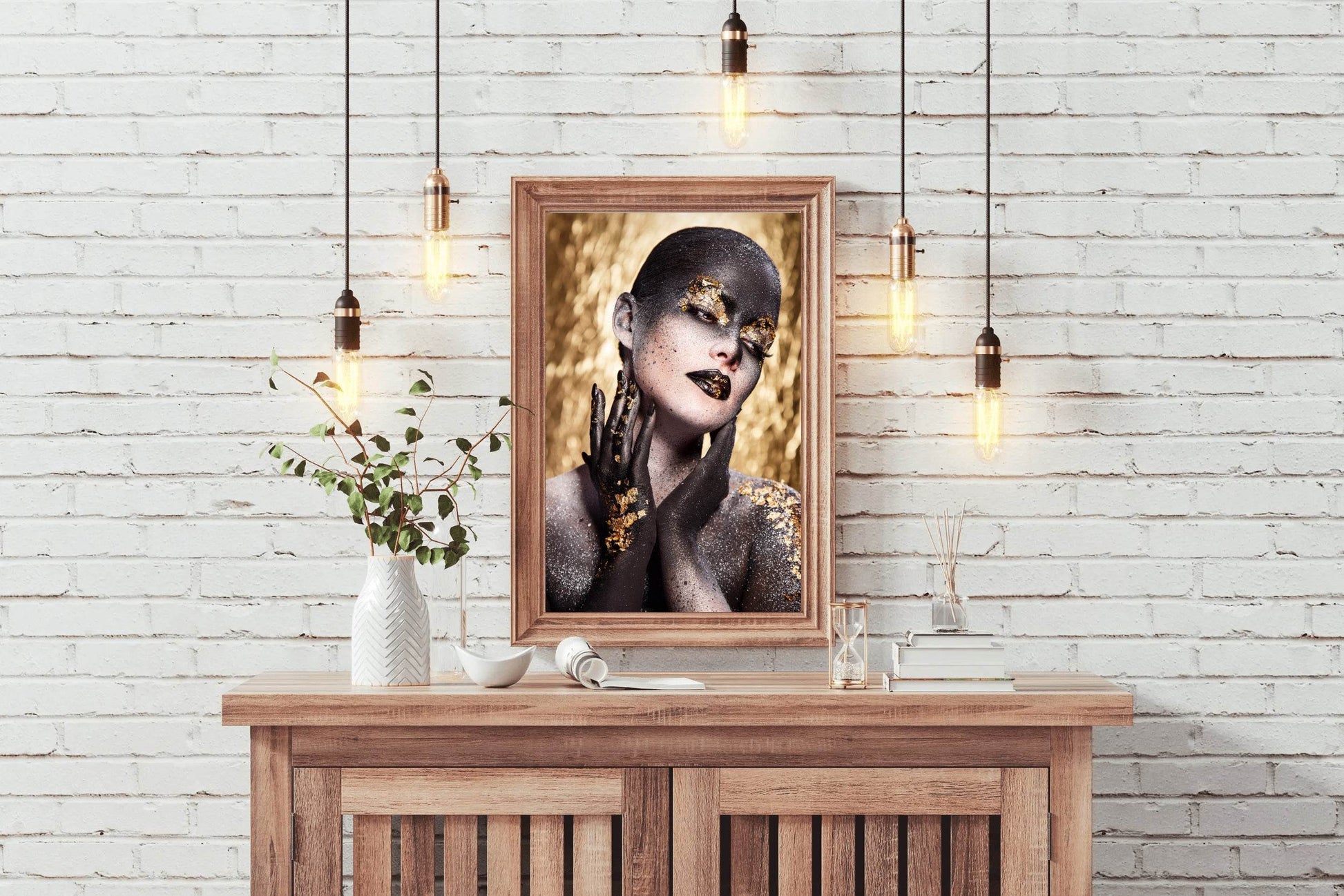 Female in Black And Gold Wall Art - beink online art store