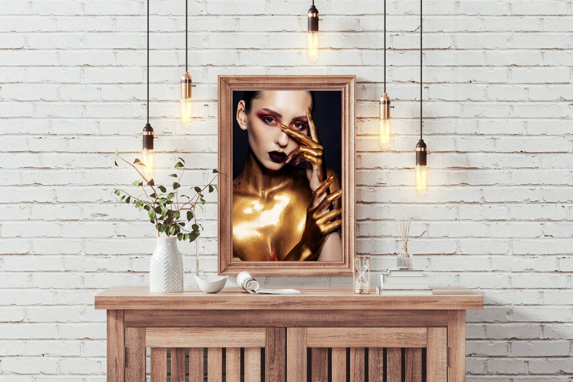 Golden Bust Of A Woman Wall Art - beink online art store