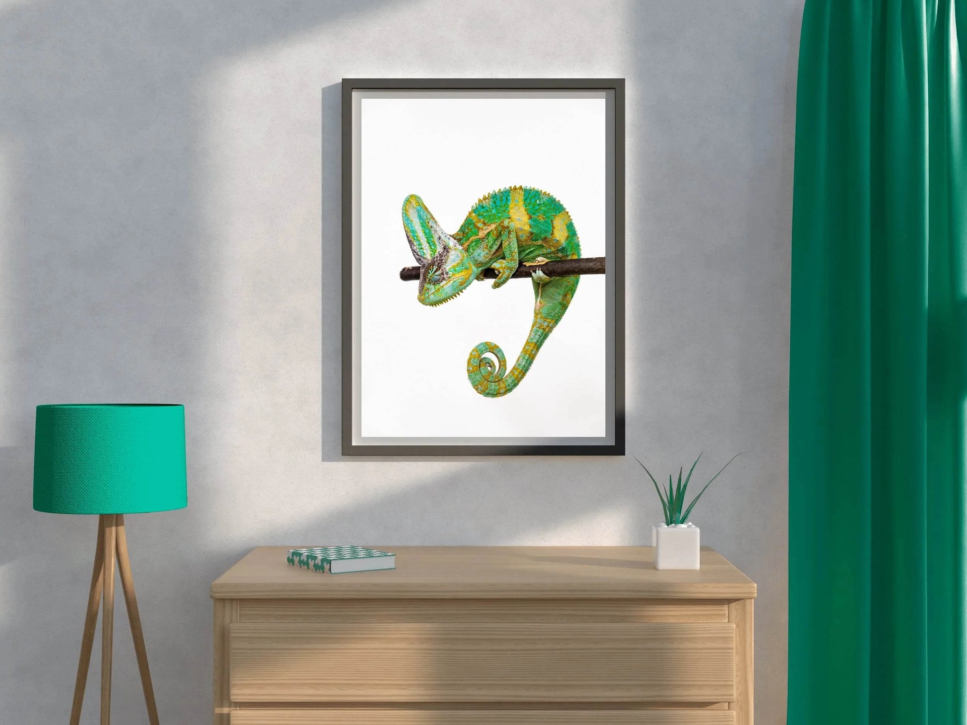 Veiled Chameleon Animal Wall Art - beink online art store