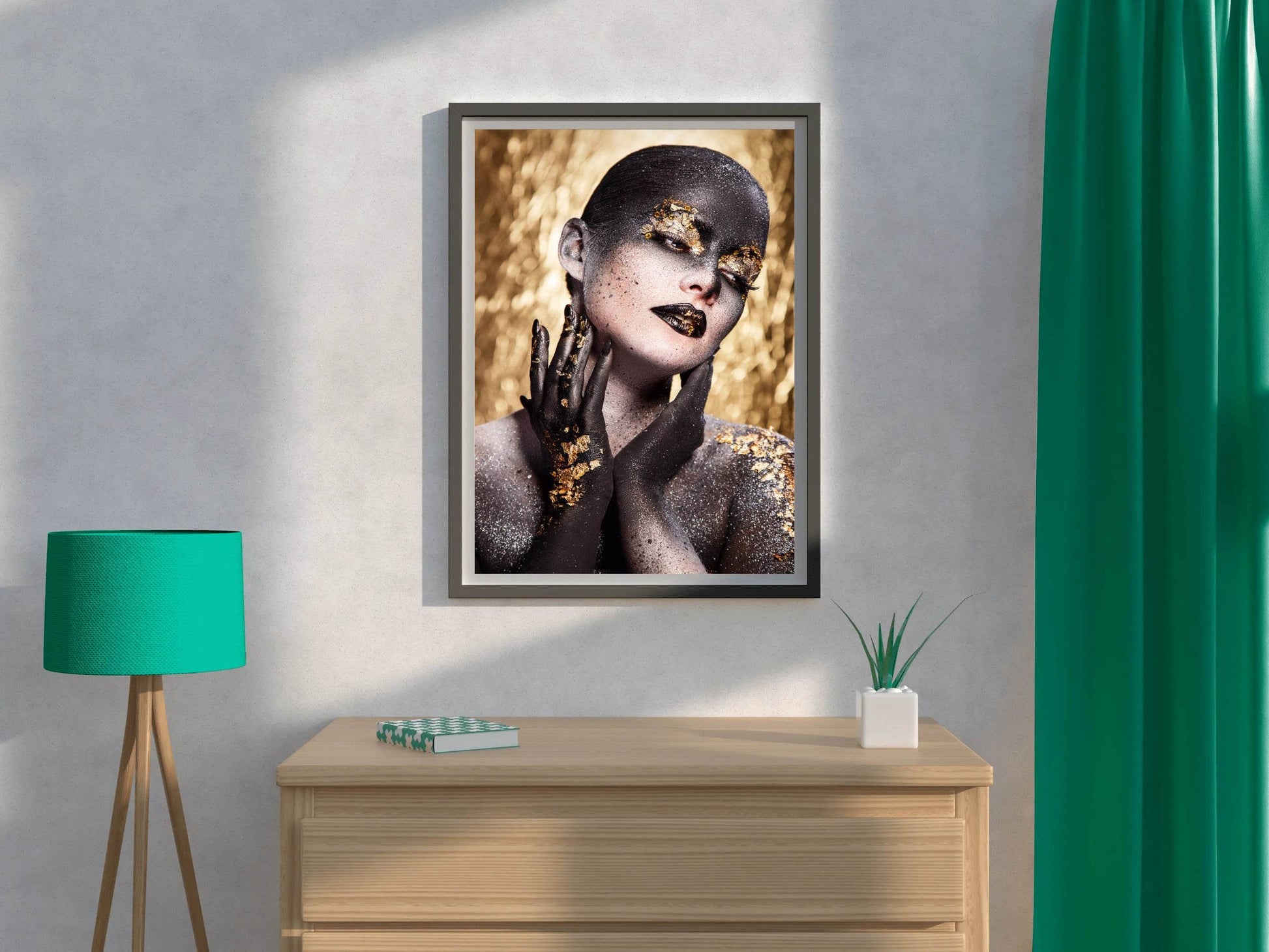 Female in Black And Gold Wall Art - beink online art store