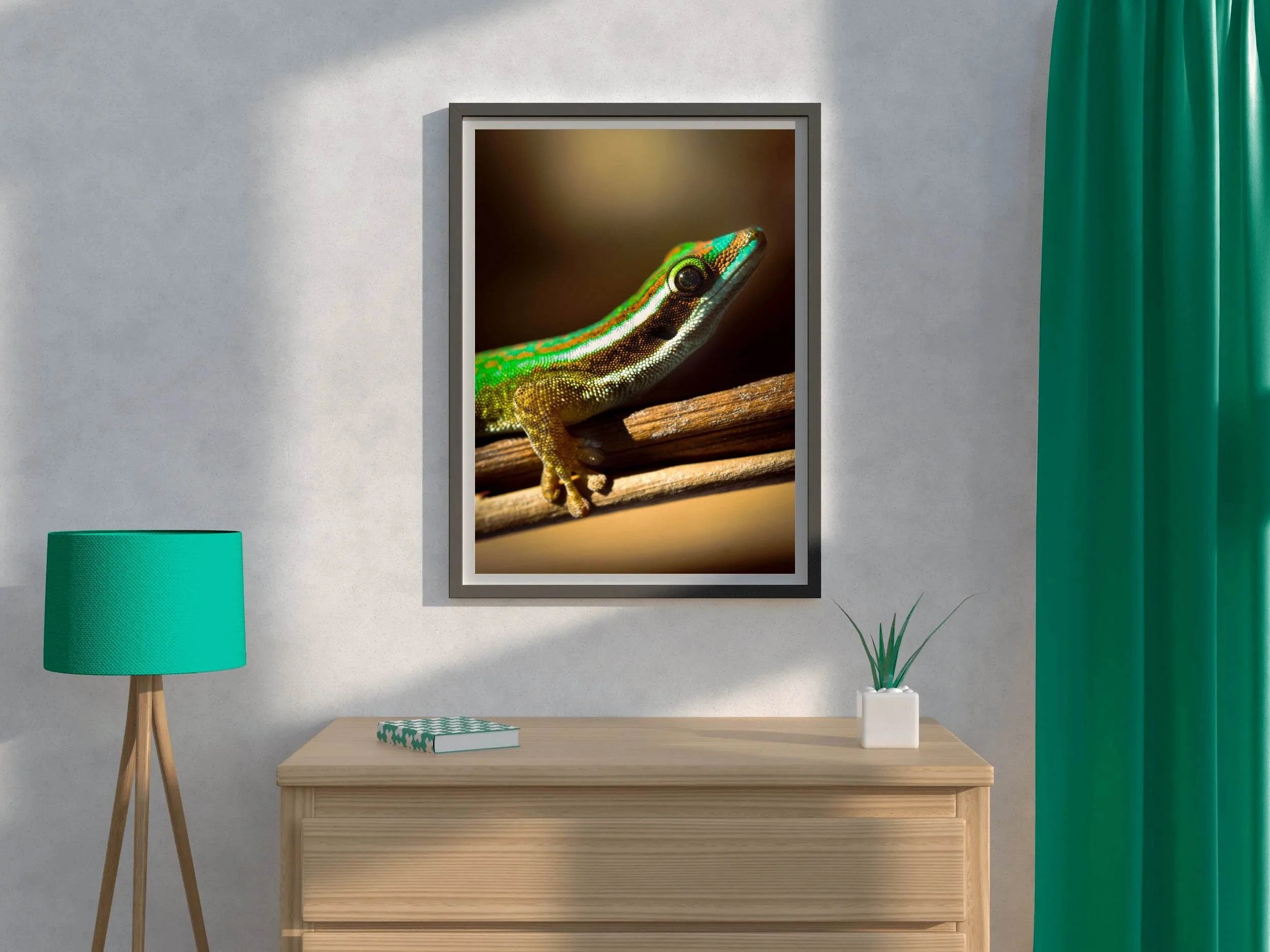 Phelsuma Lineata Reptile Animal Wall Art - beink online art store