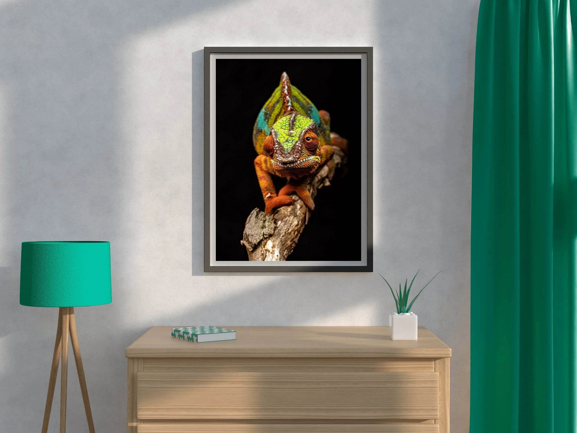 Panther Chameleon Animal Wall Art - beink online art store